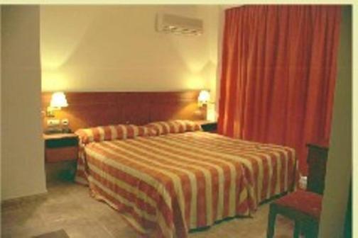Gran Hostal El Chiscon Colmenar Viejo Bilik gambar